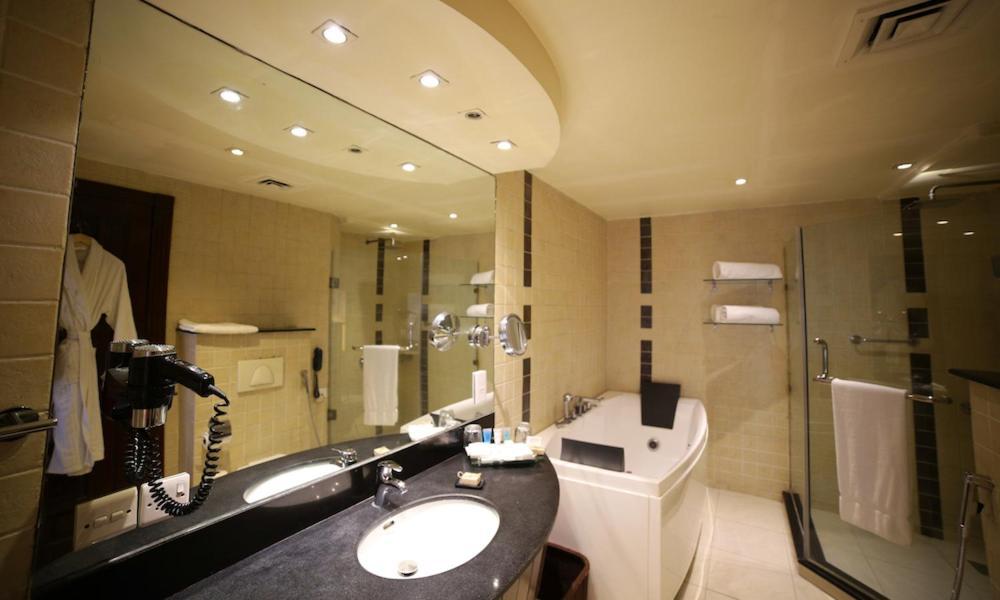 Park Lane Hotel لاهور المظهر الخارجي الصورة